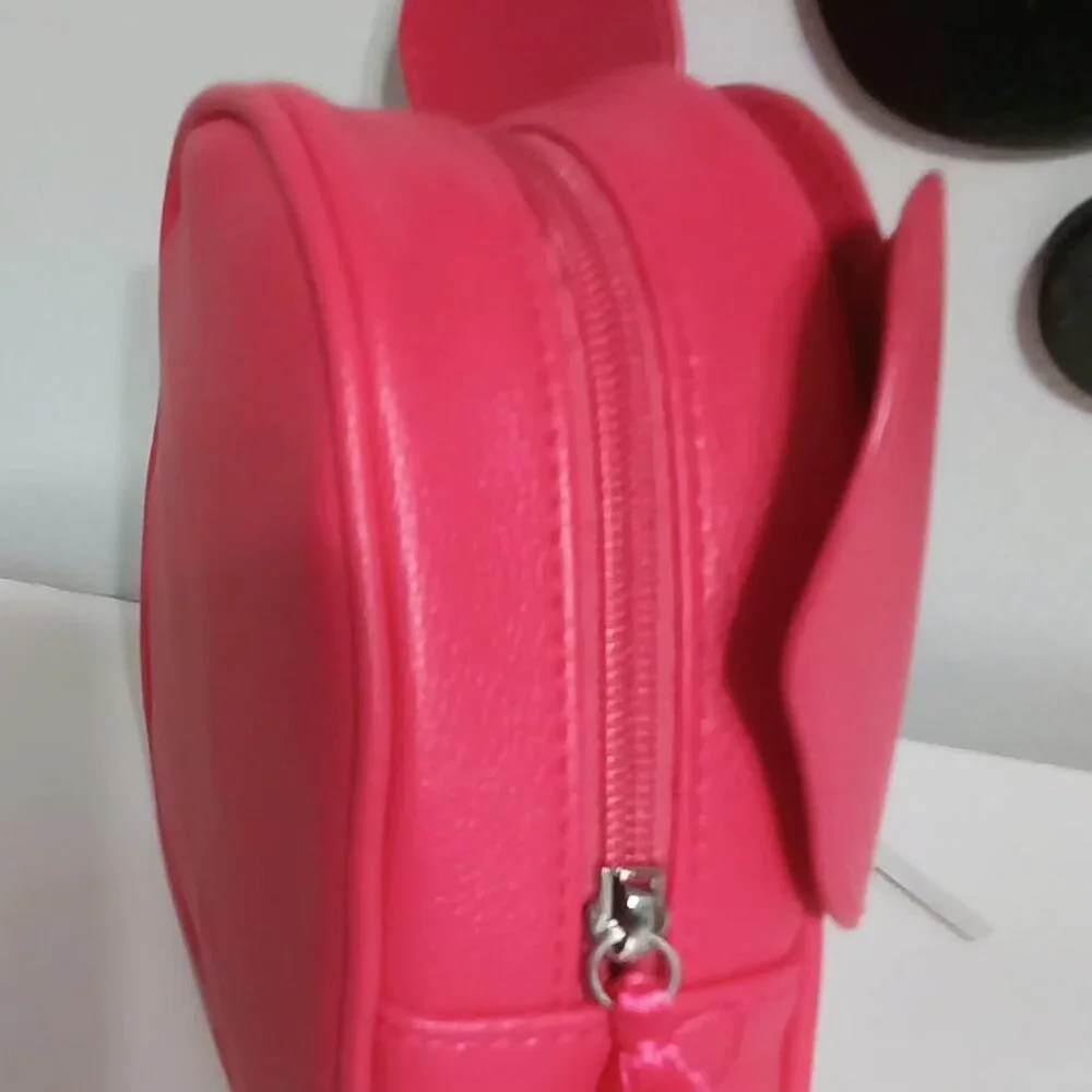 Bath and body works pink elephant bag - Picture 5 of 5